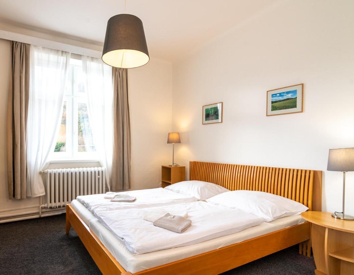 Hotel U Berounky Srbsko Ngoại thất bức ảnh